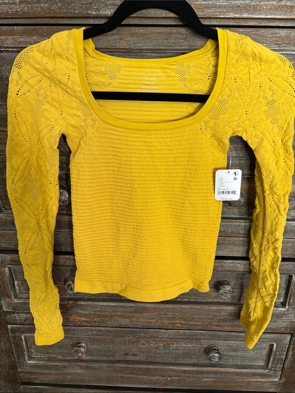 Textured Scoop-Neck Long Sleeve Top in Yellow